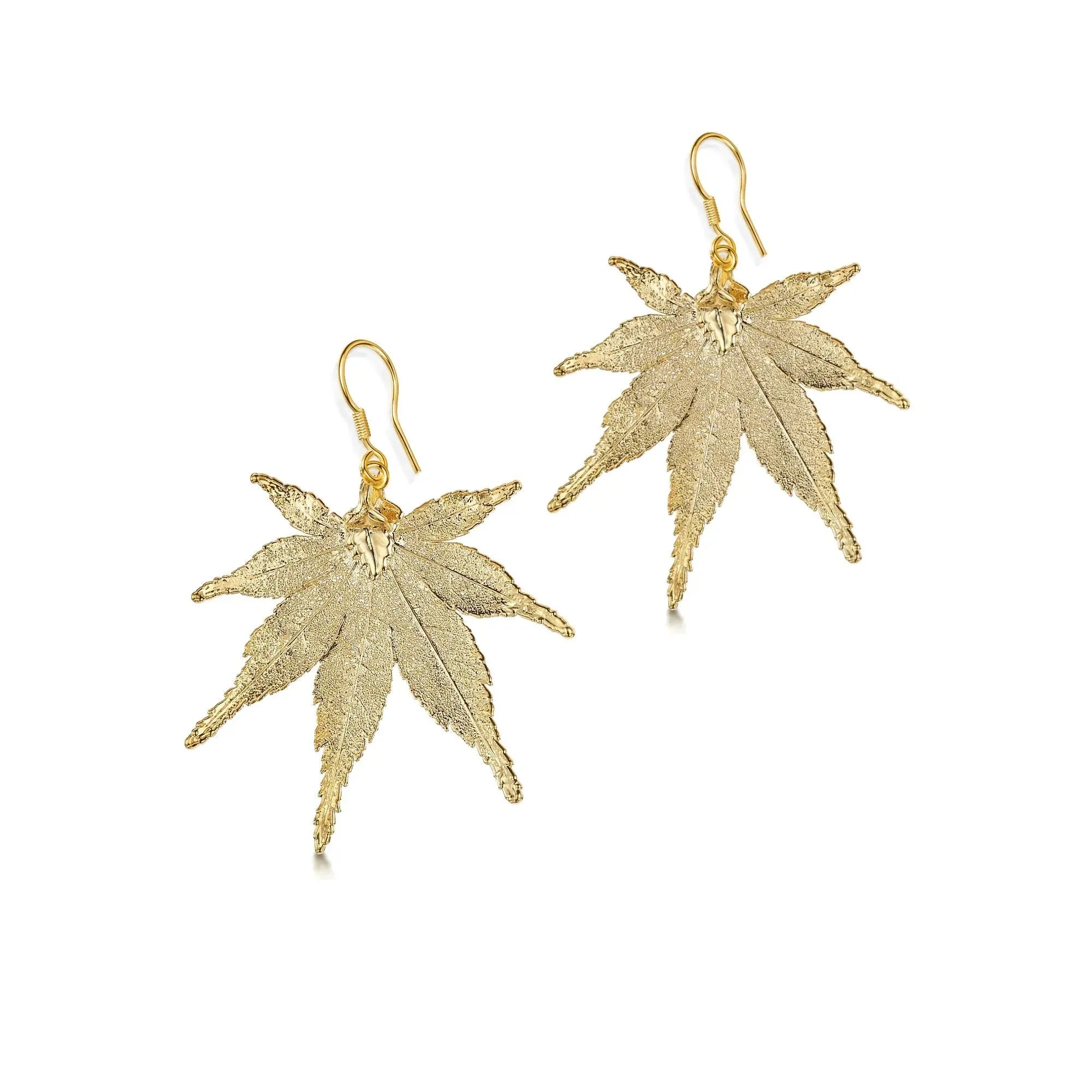 Pendientes de hoja de arce japonesa auténtica bañados en oro: joyería natural hecha a mano