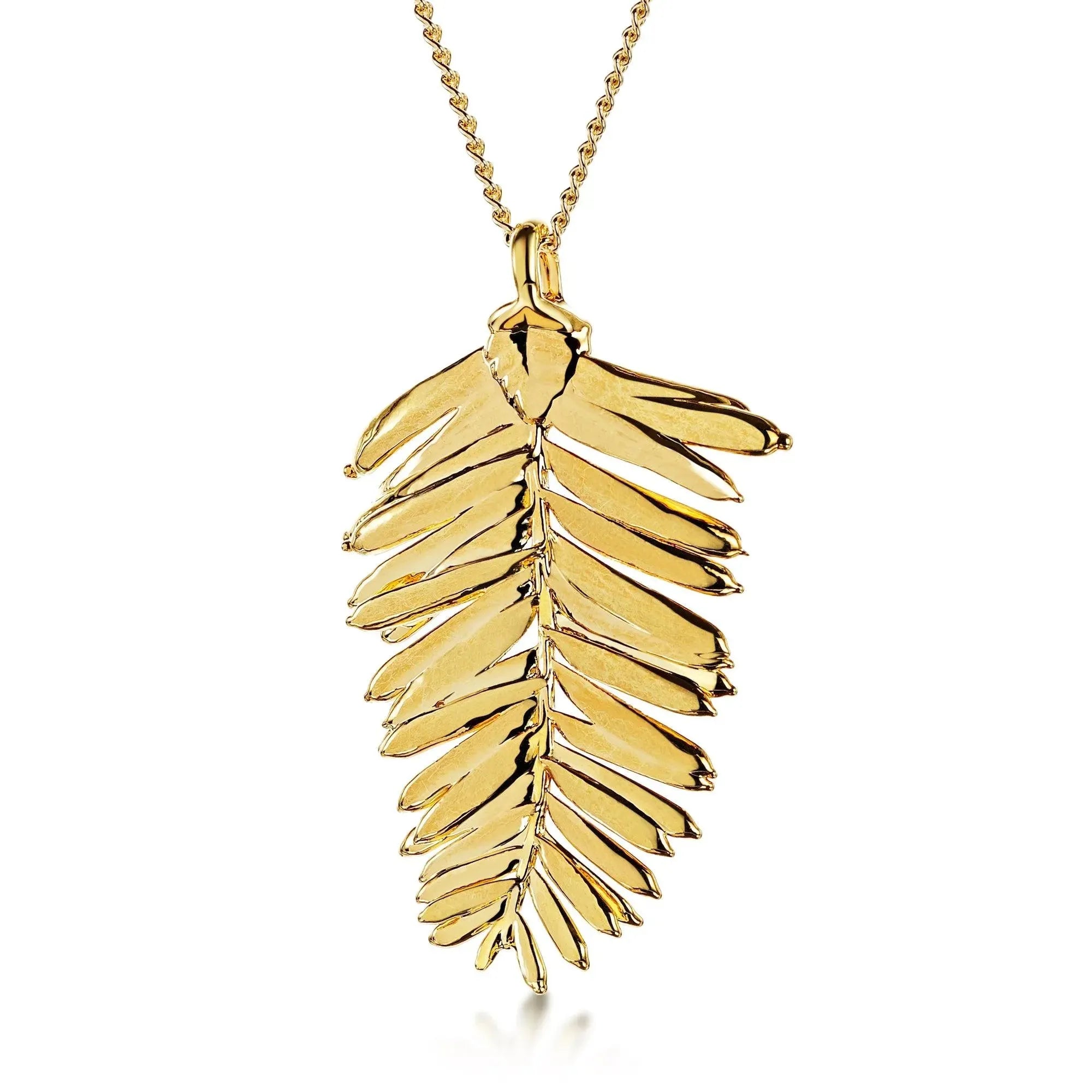 Collar con colgante bañado en oro de hoja de secuoya auténtica